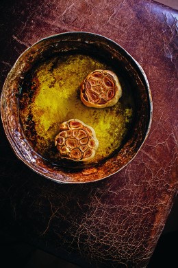 Whole roasted garlic (garlic confit)