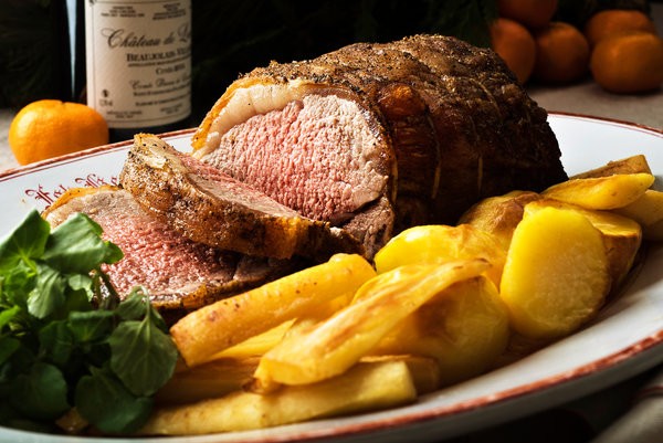 Whole roasted New York strip loin (with horseradish sauce)