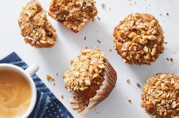 Whole wheat apple muffins