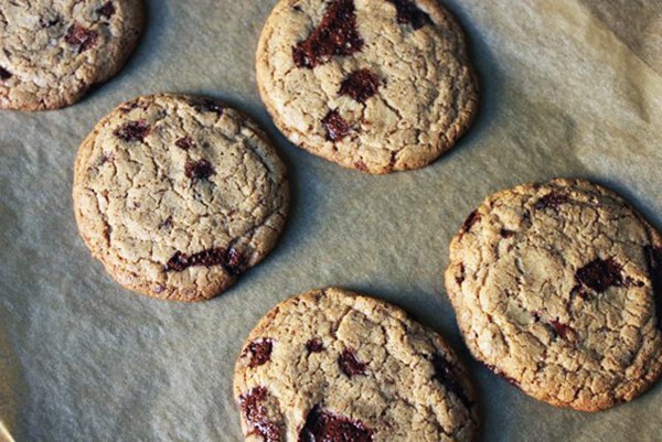 Whole wheat chocolate chip cookies