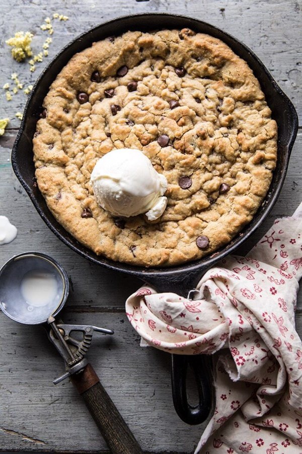 Whole wheat chocolate chip skillet cookie