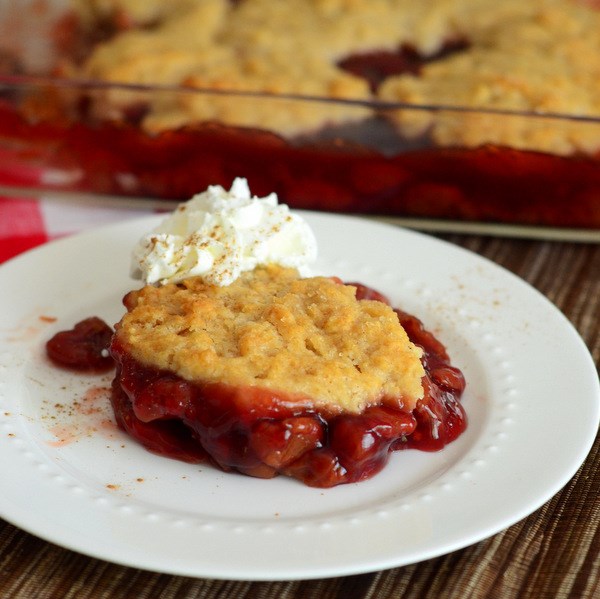 Whole wheat cinnamon cherry cobbler