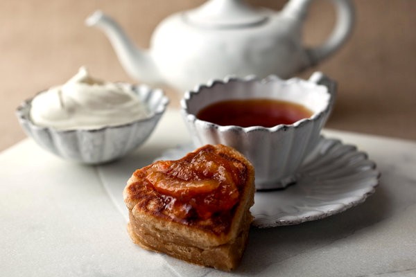 Whole-wheat crumpets with mock clotted cream