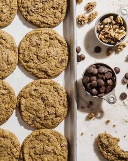 Whole-wheat funky chunky cookies