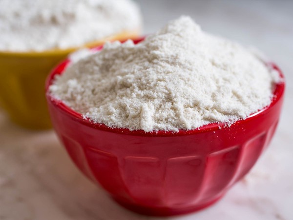 Whole wheat gluten-free flour substitute