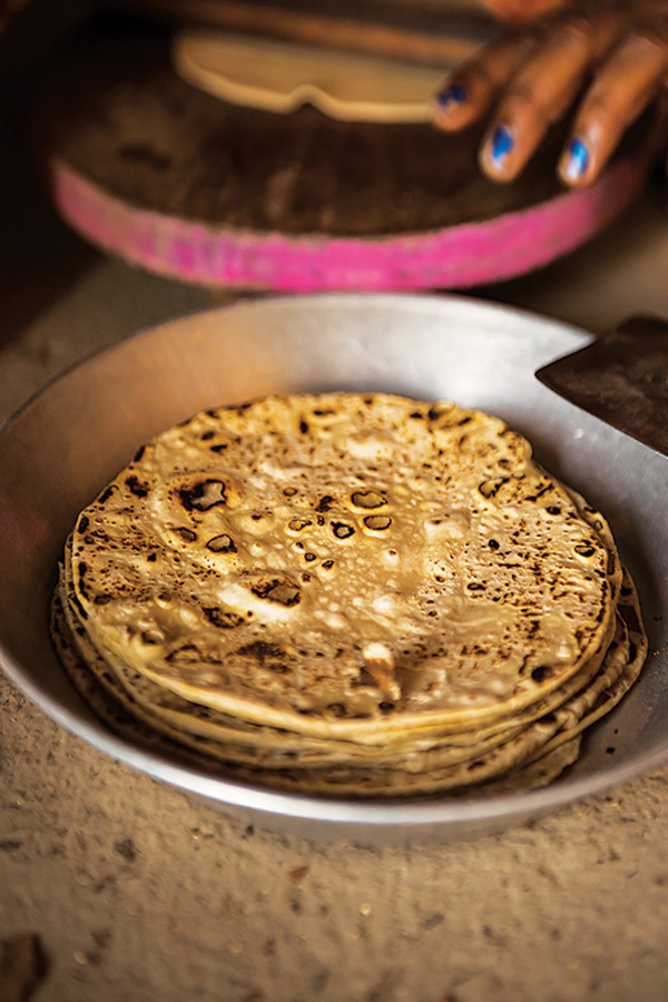 Whole wheat Indian flatbread (Chapatis)