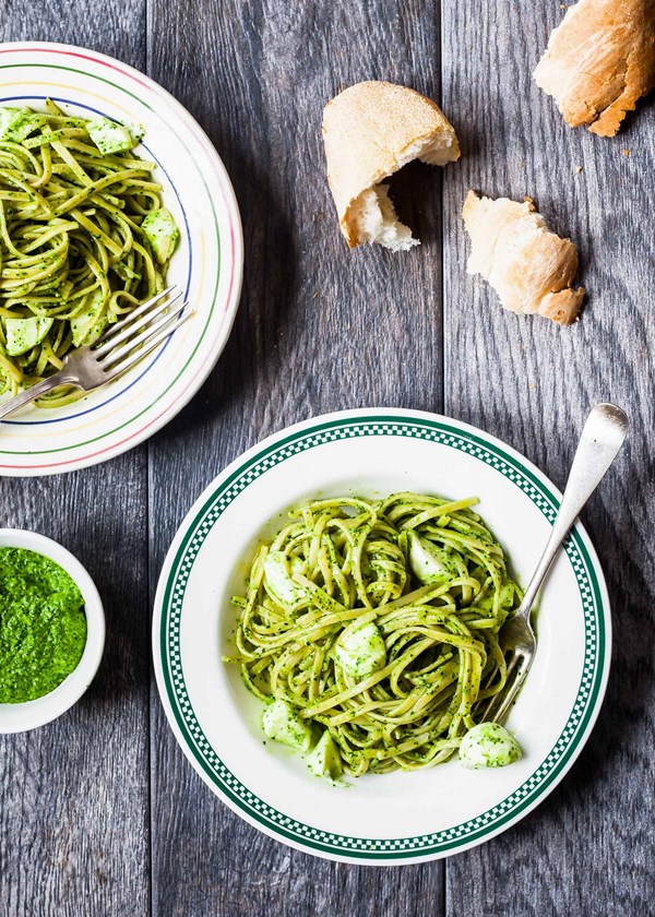 Whole wheat pasta with kale pesto
