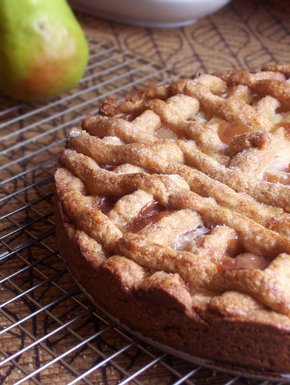 Whole wheat pear & Cognac crostata 