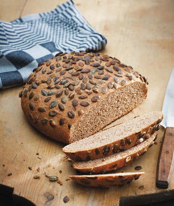 Whole-wheat spelt bread