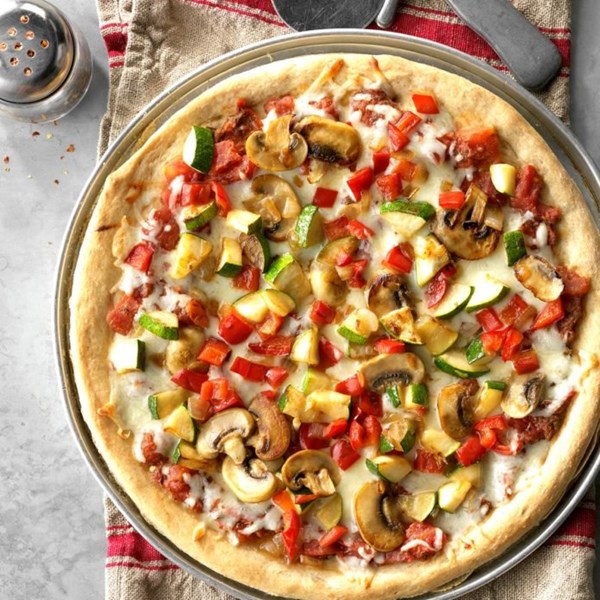Whole wheat veggie pizza 
