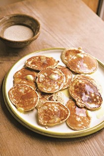 Wholemeal drop scones (Scotch pancakes)