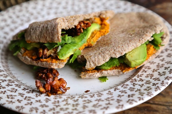 Wholemeal pitta breads for your sandwiches plus red pepper hummus and candied walnuts