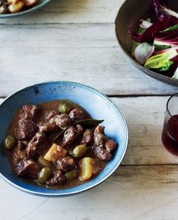 Wild boar stew (Spezzatino di cinghiale)