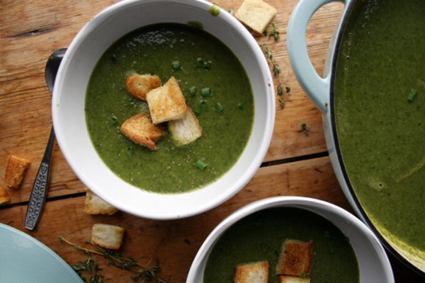 Wild garlic and watercress soup