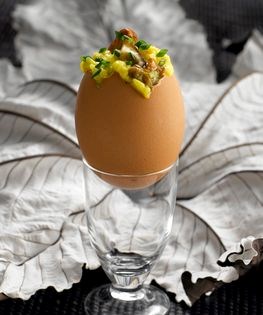 Wild mushroom revuelto in an egg carton (Revueltos de seta)