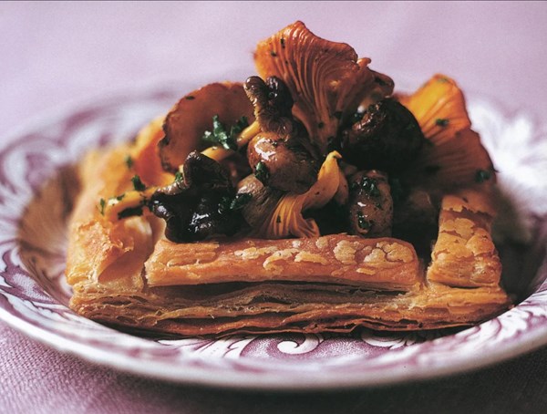 Wild mushroom tartlets (Tartelettes aux champignons des bois)