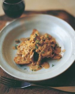 Wild mushrooms in chipotle sour cream