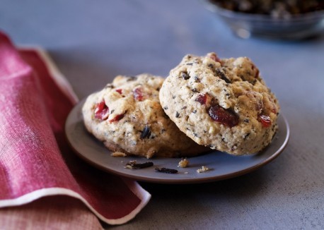 Wild rice and dried cranberry cookies