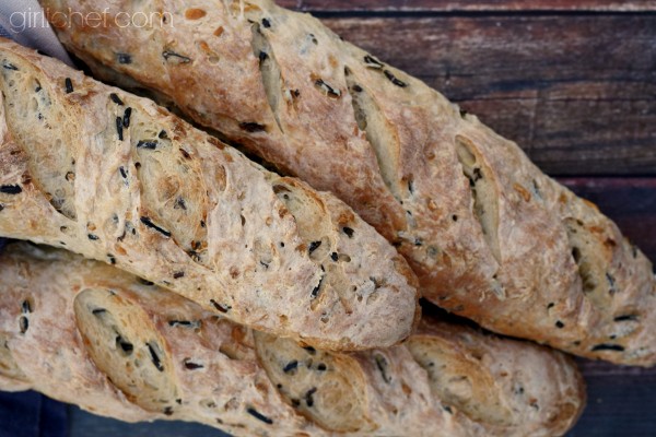Wild rice and onion baguettes (or bâtards)