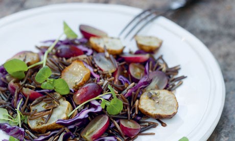 Wild rice, artichoke and grape salad