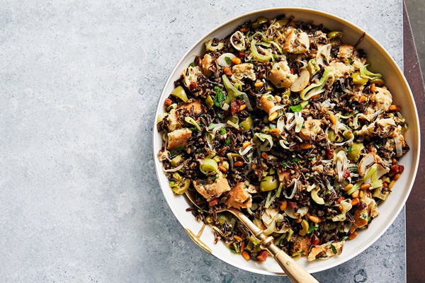 Wild rice salad with ciabatta croutons