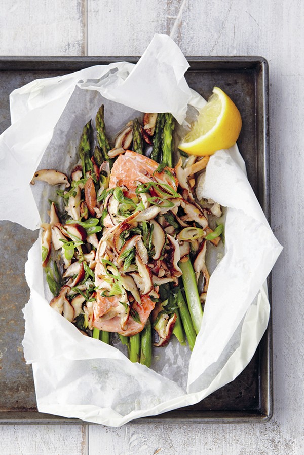 Wild salmon, asparagus, and shiitakes in parchment