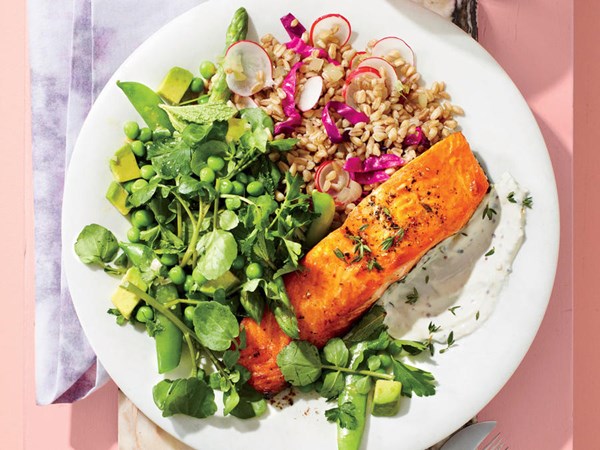 Wild salmon with horseradish-mustard sauce