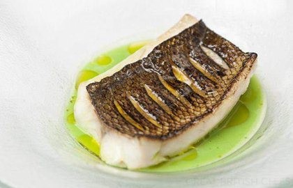 Wild sea bass with pea and mint soup