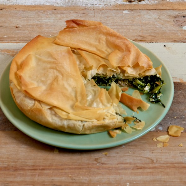 Wild weed pie (Hortópita)