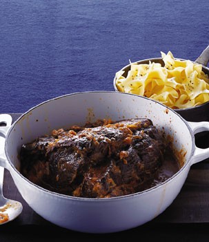Wine-braised chuck roast with onions