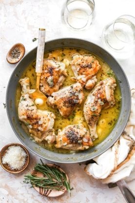 Wine braised garlic chicken