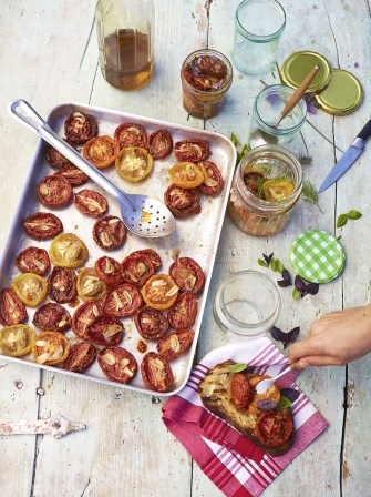 Wine-gummy tomatoes [Jamie Oliver]