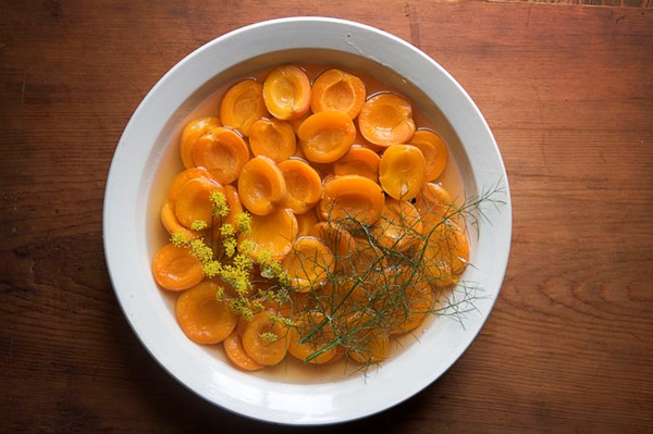 Wine-poached apricots with ricotta