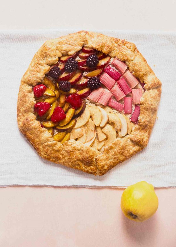 Winter: Apple and quince galette