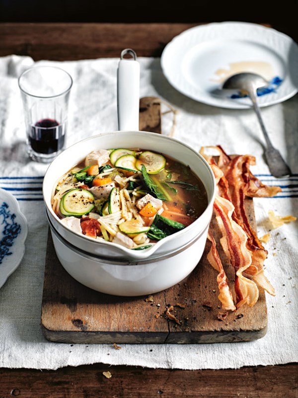 Winter chicken minestrone