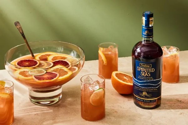 Winter citrus rum punch
