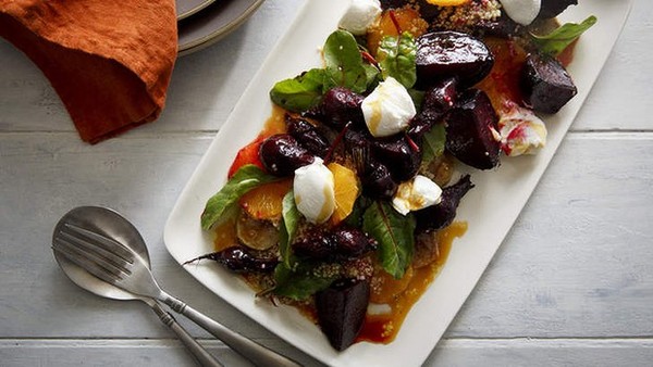 Winter salad of roast beetroot and quinoa