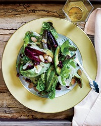 Winter salad with avocado, pomegranate and almonds