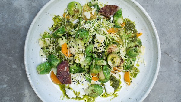 Winter salad with Brussels sprouts and citrus