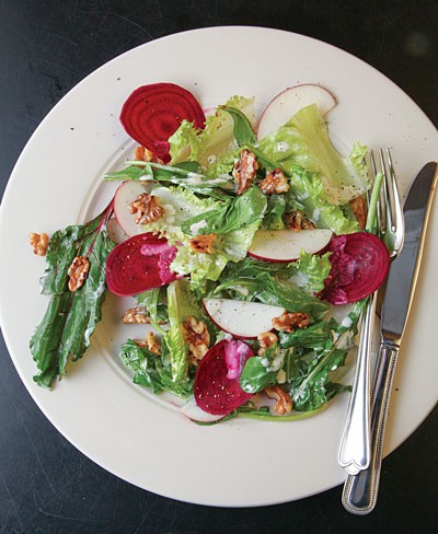 Winter salad with buttermilk dressing
