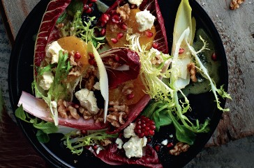 Winter salad with walnut dressing