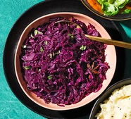 Winter spiced sweet & sour braised red cabbage
