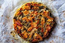 Winter squash and spinach pasta bake