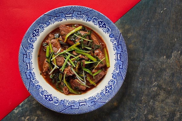 Wok-seared venison with black pepper and oyster sauce