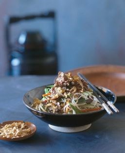 Wok-tossed beef and lemon grass (Bún bò xào)