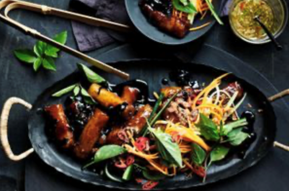 Wok-tossed rolled rice noodles