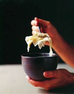 Wonton soup with noodles