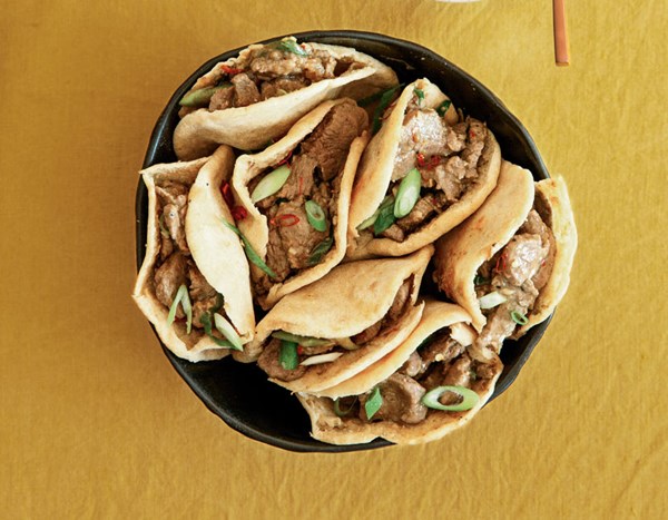 Xian-style cumin lamb pita breads