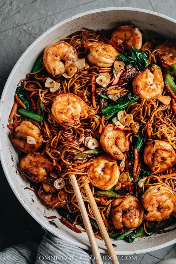 XO noodles with shrimp