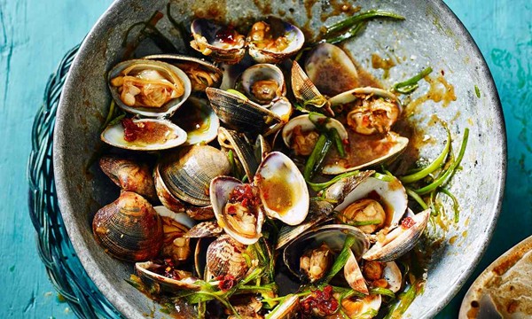 Yan-kit So’s stir-fried clams in black bean sauce